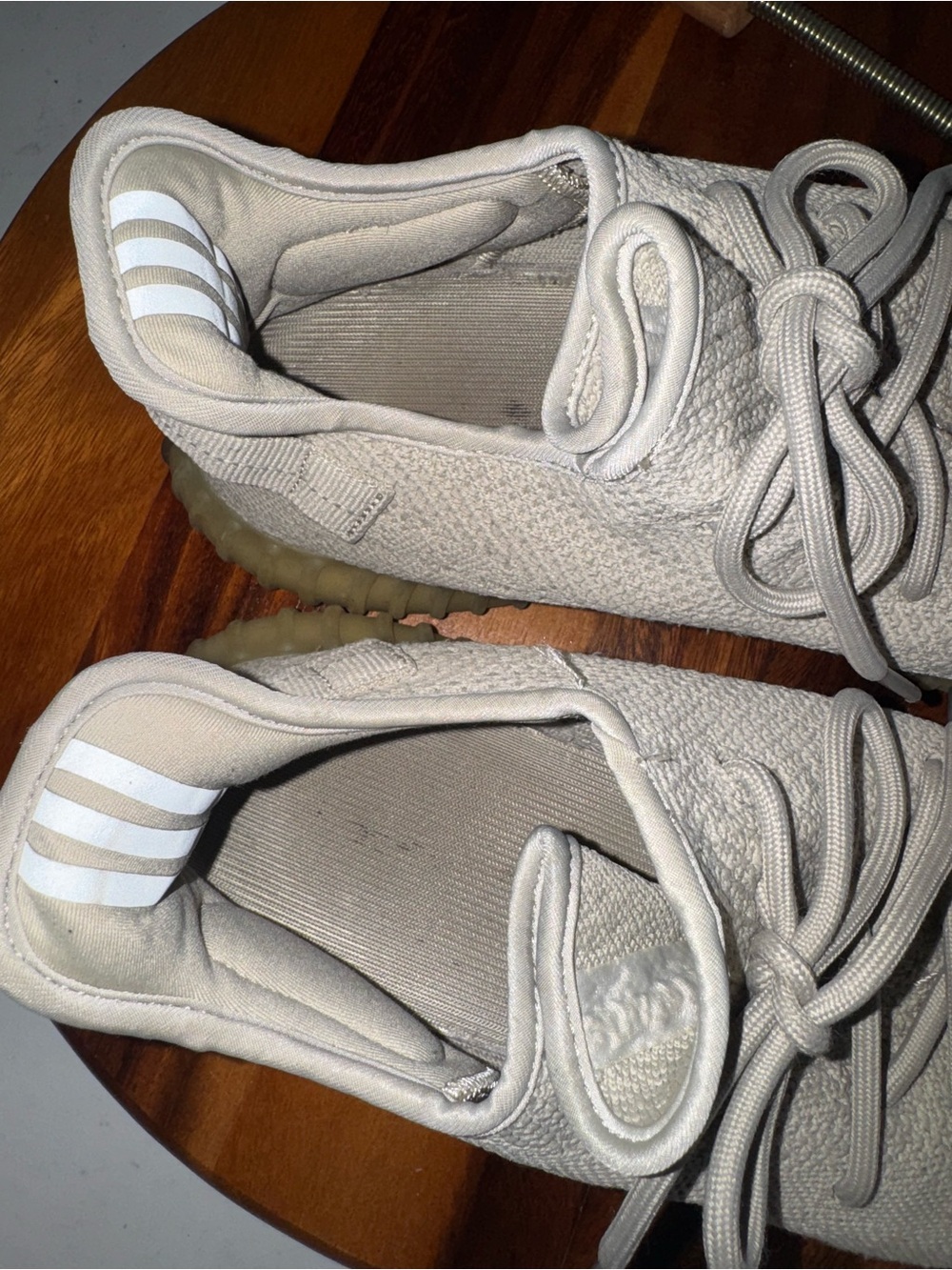adidas Yeezy Boost Cream - Picture 7 of 8
